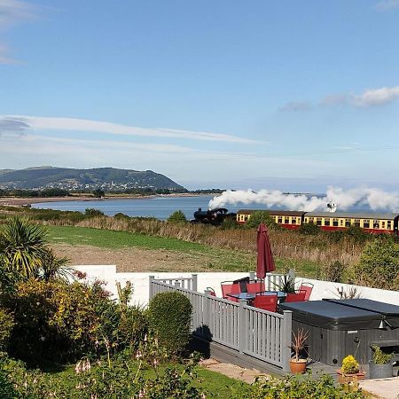 Blue Anchor House - Seaview, Hot Tub Apartments מראה חיצוני תמונה