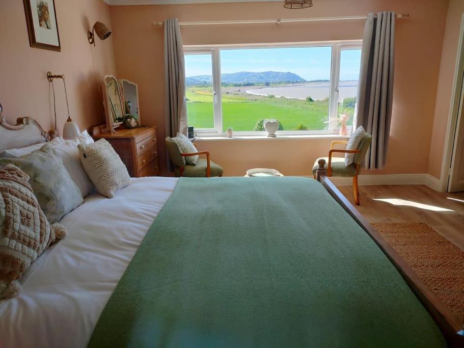 Blue Anchor House - Seaview, Hot Tub Apartments מראה חיצוני תמונה